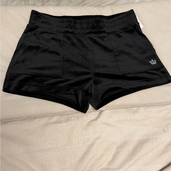 New Juicy Couture Black Women's Shorts - Picture 3 of 5